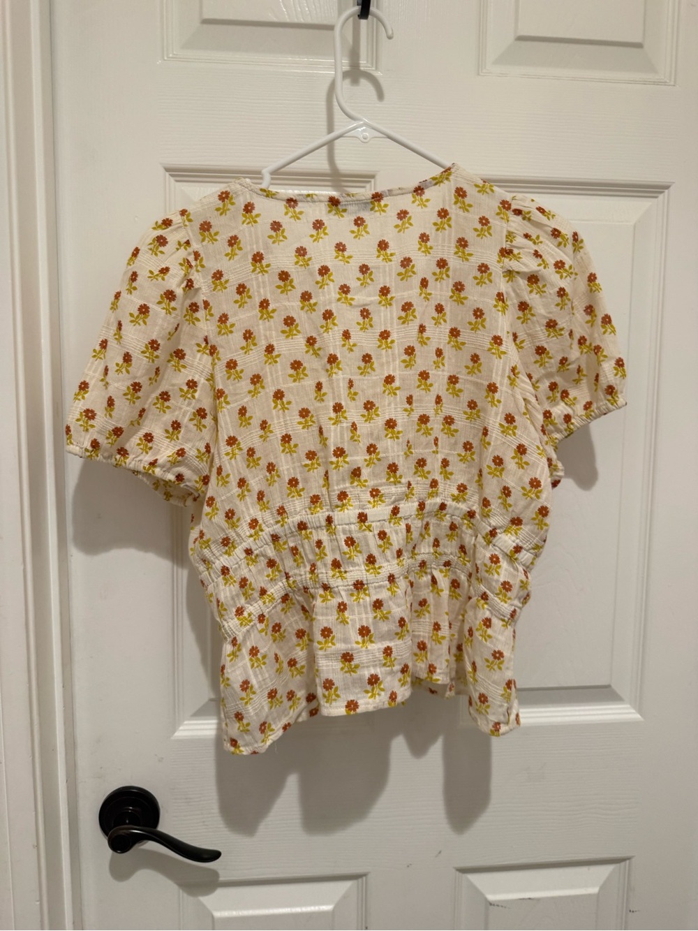 Madewell Sophia Cream wild calendula Floral Puff-Sleeve Button-Front Top - Picture 4 of 6